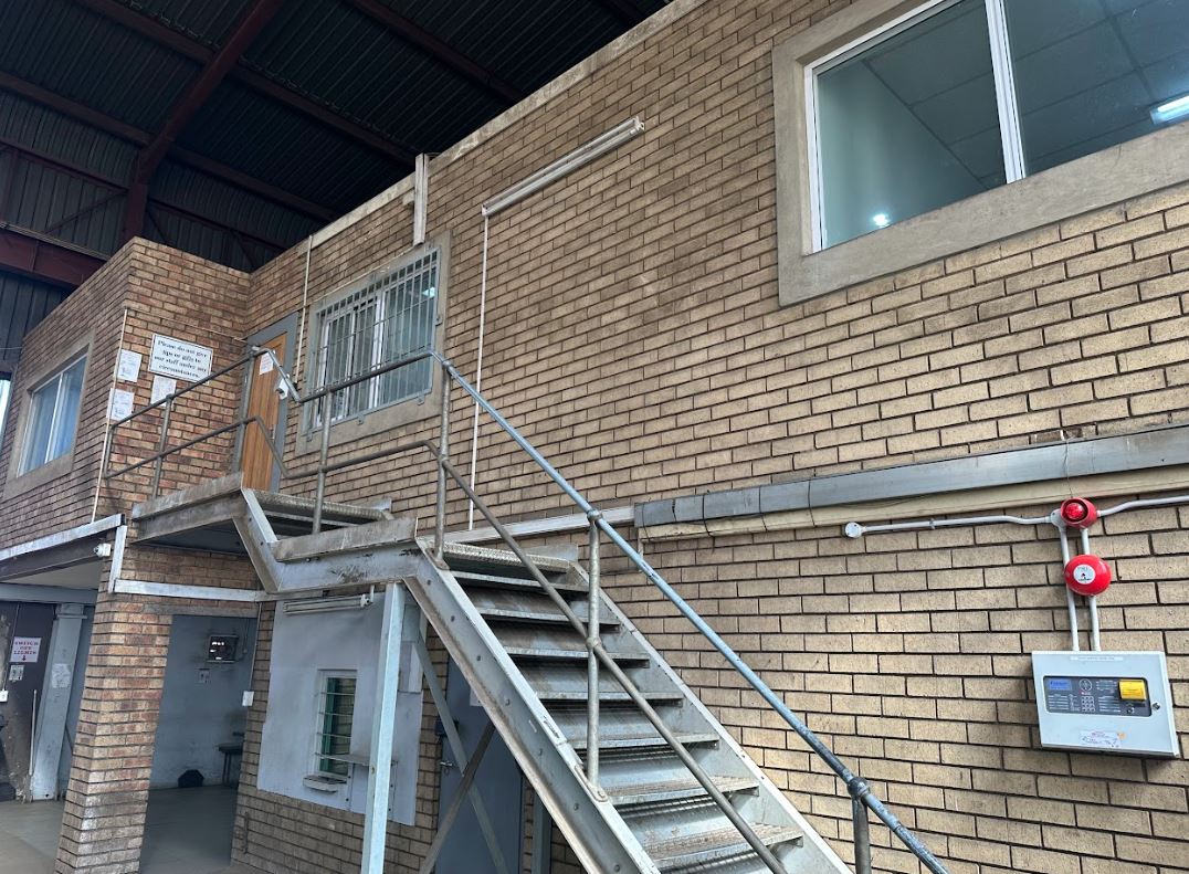 SA Metal Group Change Room